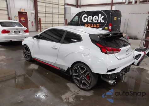 2020 Hyundai Veloster N z USA, uszkodzony, nr VIN KMHT36AH5LU005666
